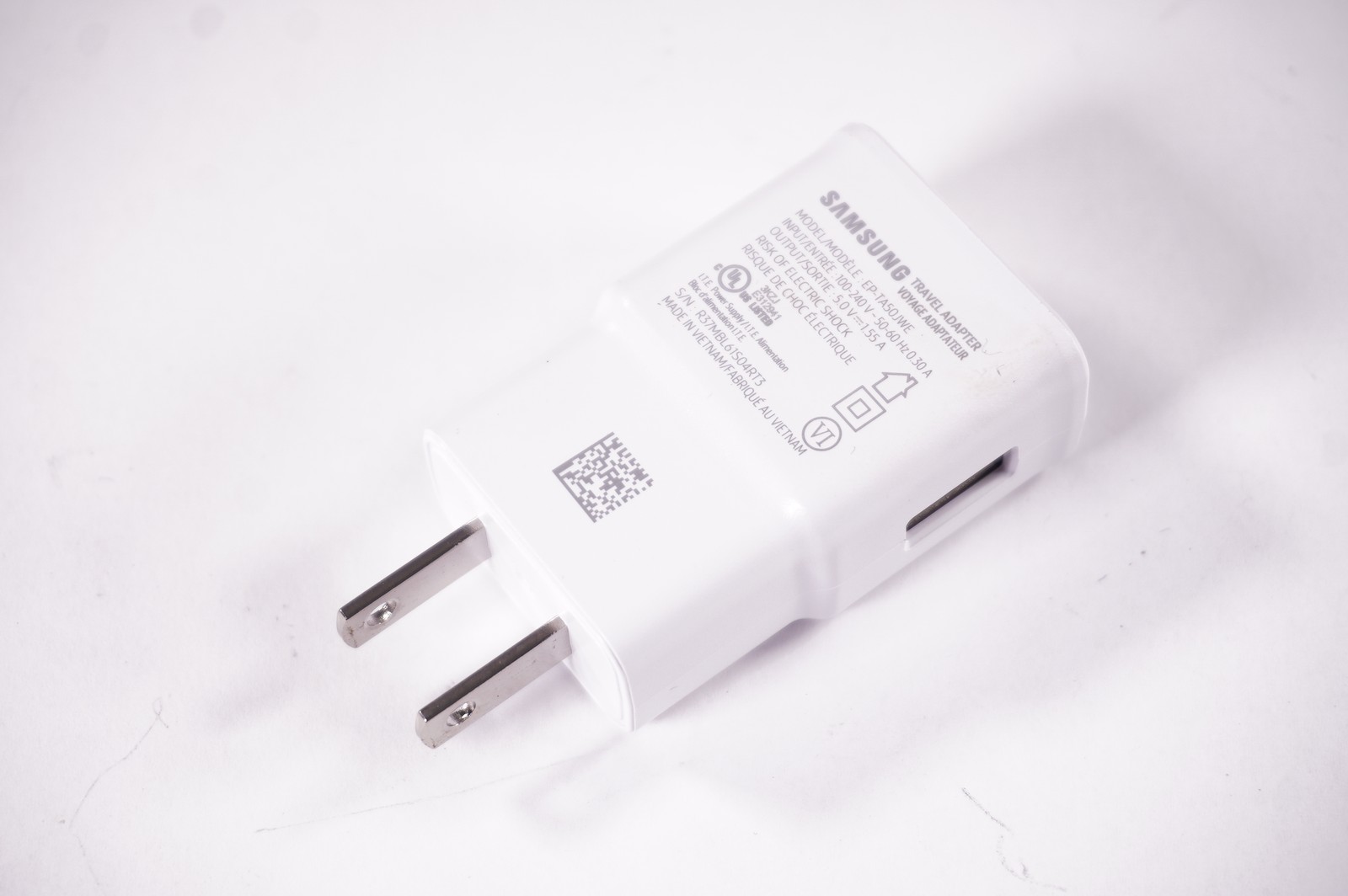 EP-TA50JWE Samsung 7.75W 5V 1.55A AC Adapter