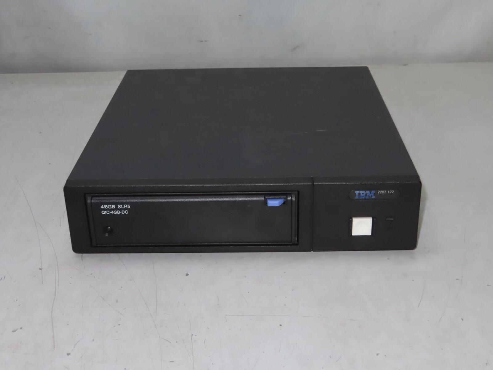 IBM - Tape drive SLR 4 GB / 8 SCSI external 7207-122