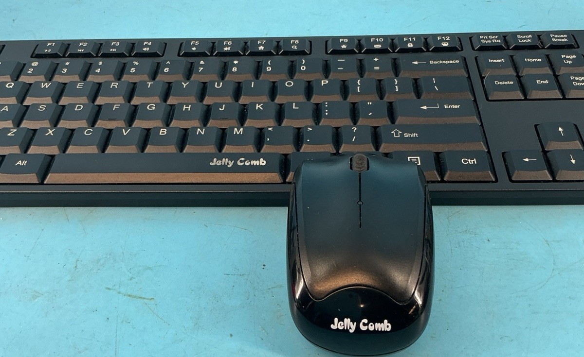 JELLY-COMB   K041  WIRELESS  COMPUTER  KEYBOARD AND MOUSE