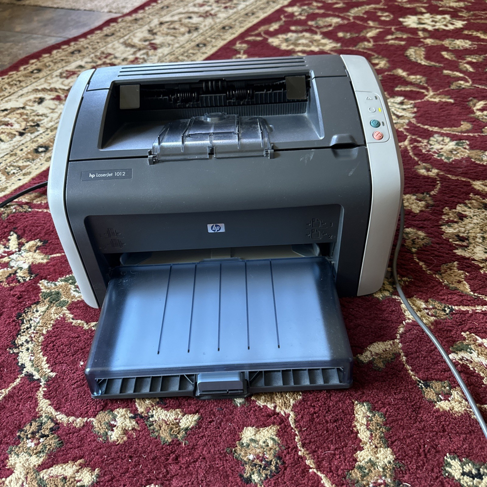 HP - Laserjet 1012 - Monochrome Laser Printer - 5,932 Pages - 8MB - Tested