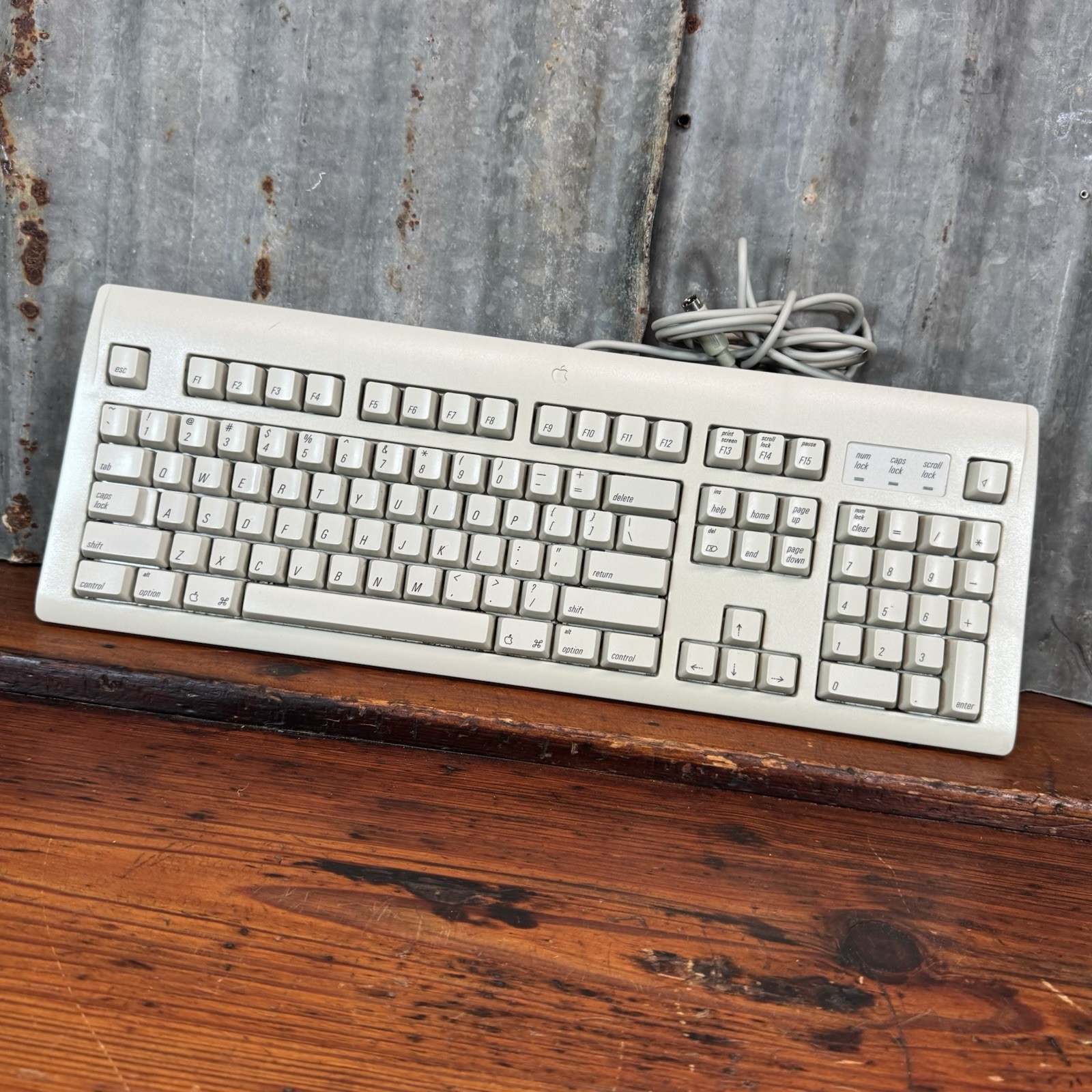 Vintage APPLE DESIGN KEYBOARD Model M2980 Genuine Macintosh ADB UNTESTED