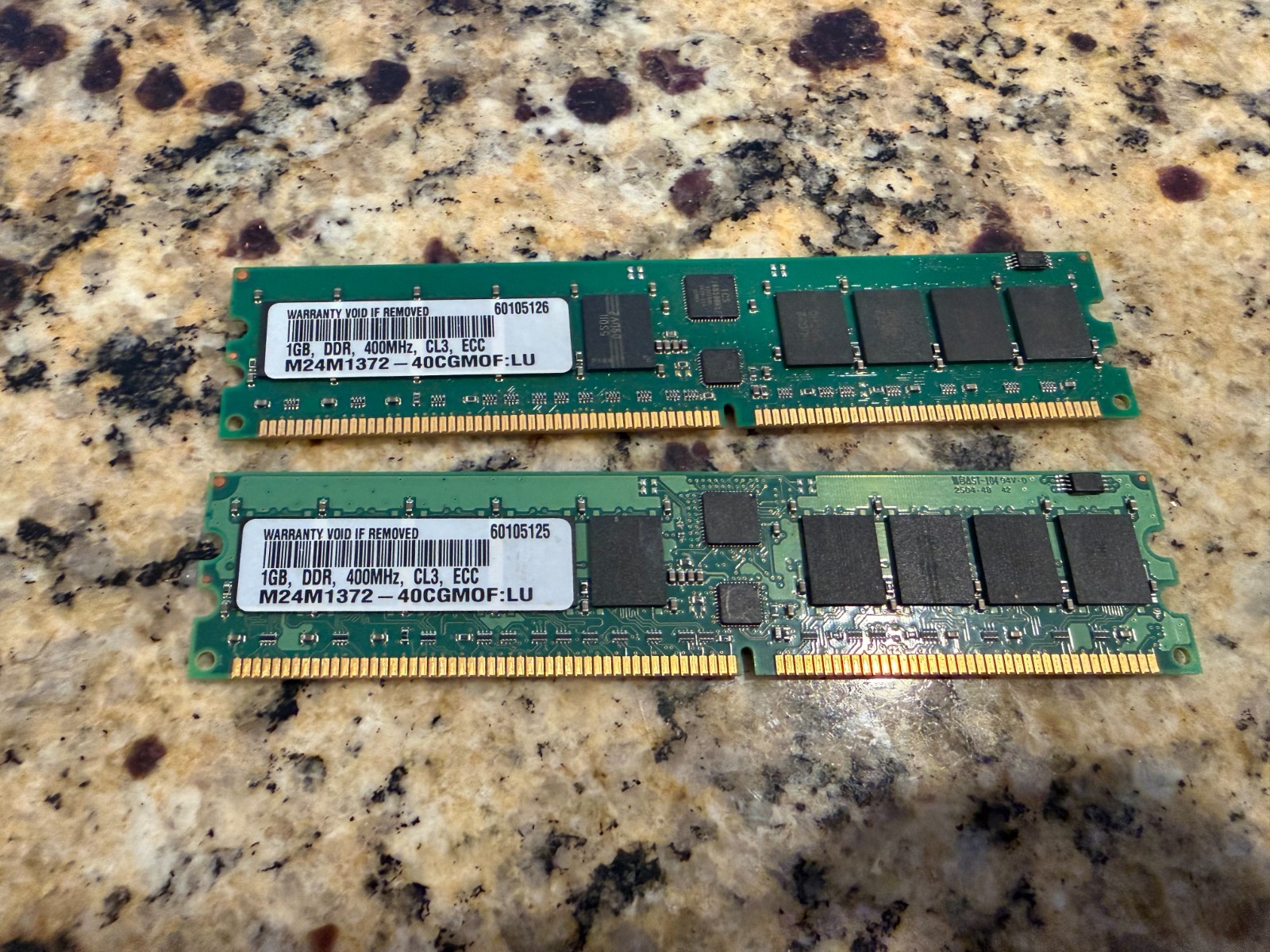 2x 1GB DDR-400 PC3200 ECC CL3 184-Pin RAM DIMMs 2GB Untested