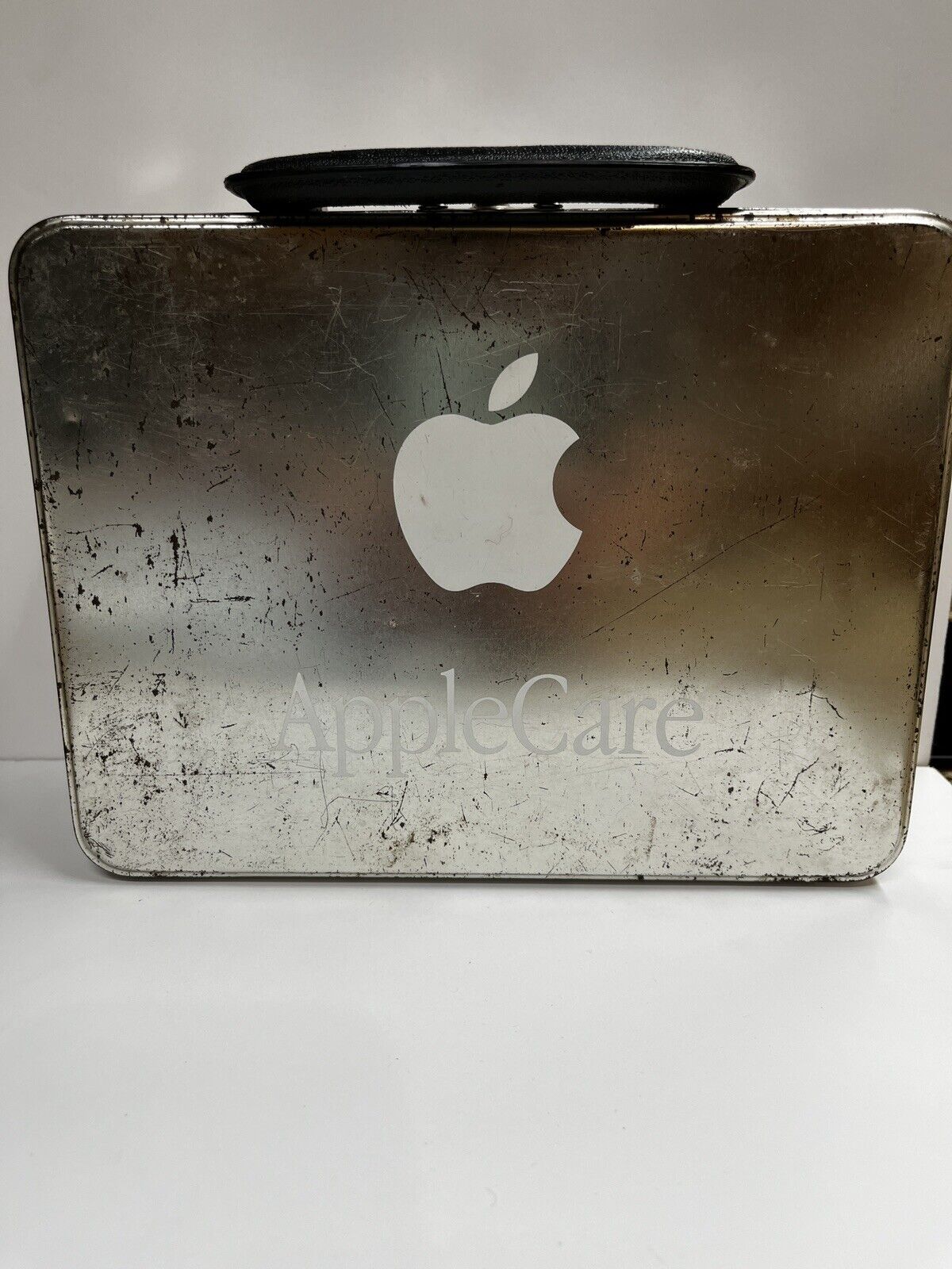 Original￼ AppleCare lunchbox Super Rare Vintage Make Me A Offer