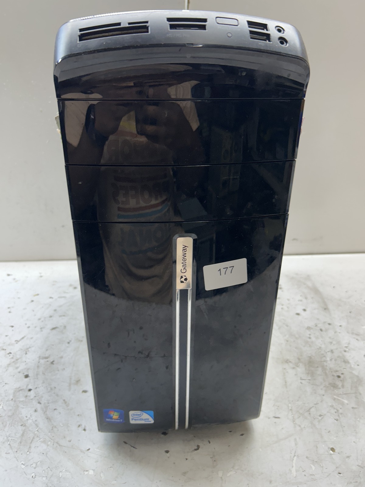 Gateway DX4822 Intel Pentium Dual-Core E5300 2.60GHz 6GB NO HDD