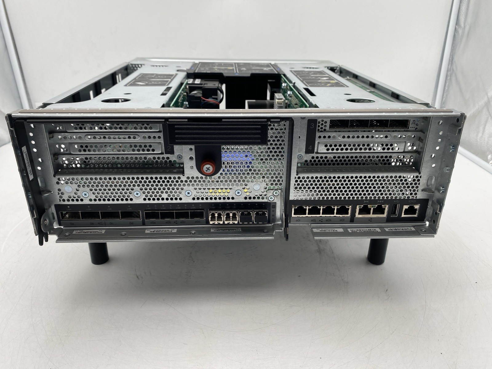 NetApp 111-01209 111-01209+C3 Controller for Filer System FAS8040 32GB RAM