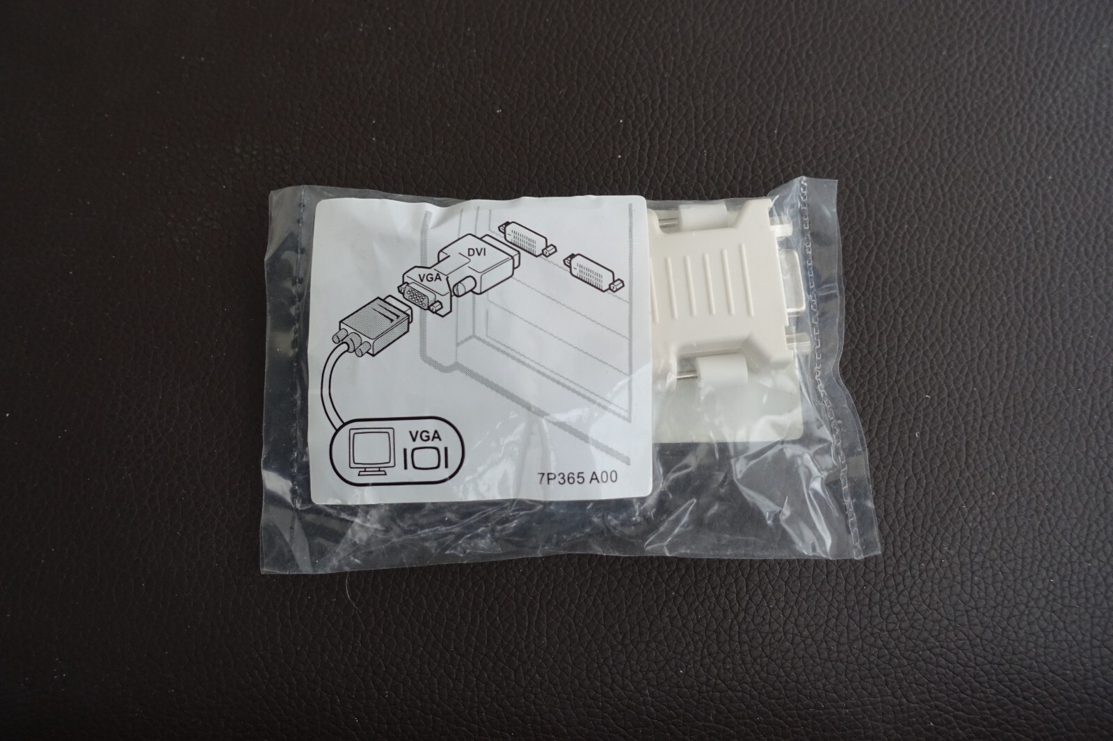 Dell 0J8461 Male DVI-I Single Link to VGA Video Adapter - New