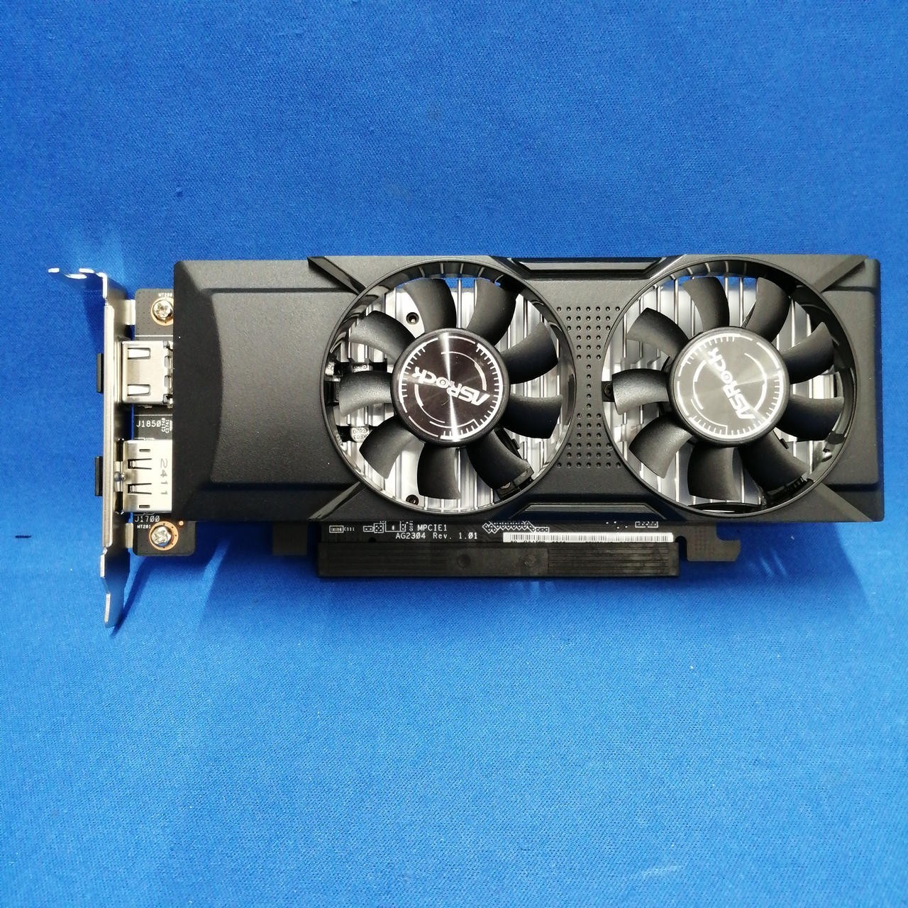 USED ASRock Low Profile AMD Radeon RX 550 LP 4G Graphics Card DDR5 4G