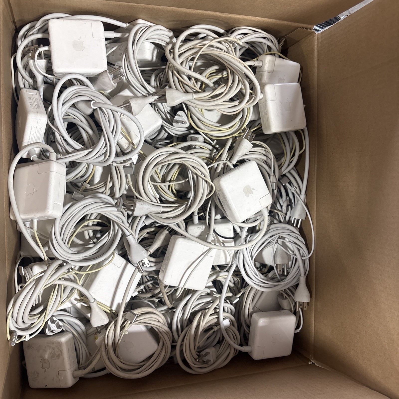 Lot Of 10x Genuine Apple 85W MagSafe 2 Power Adapter MacBook Pro Retina Grade B