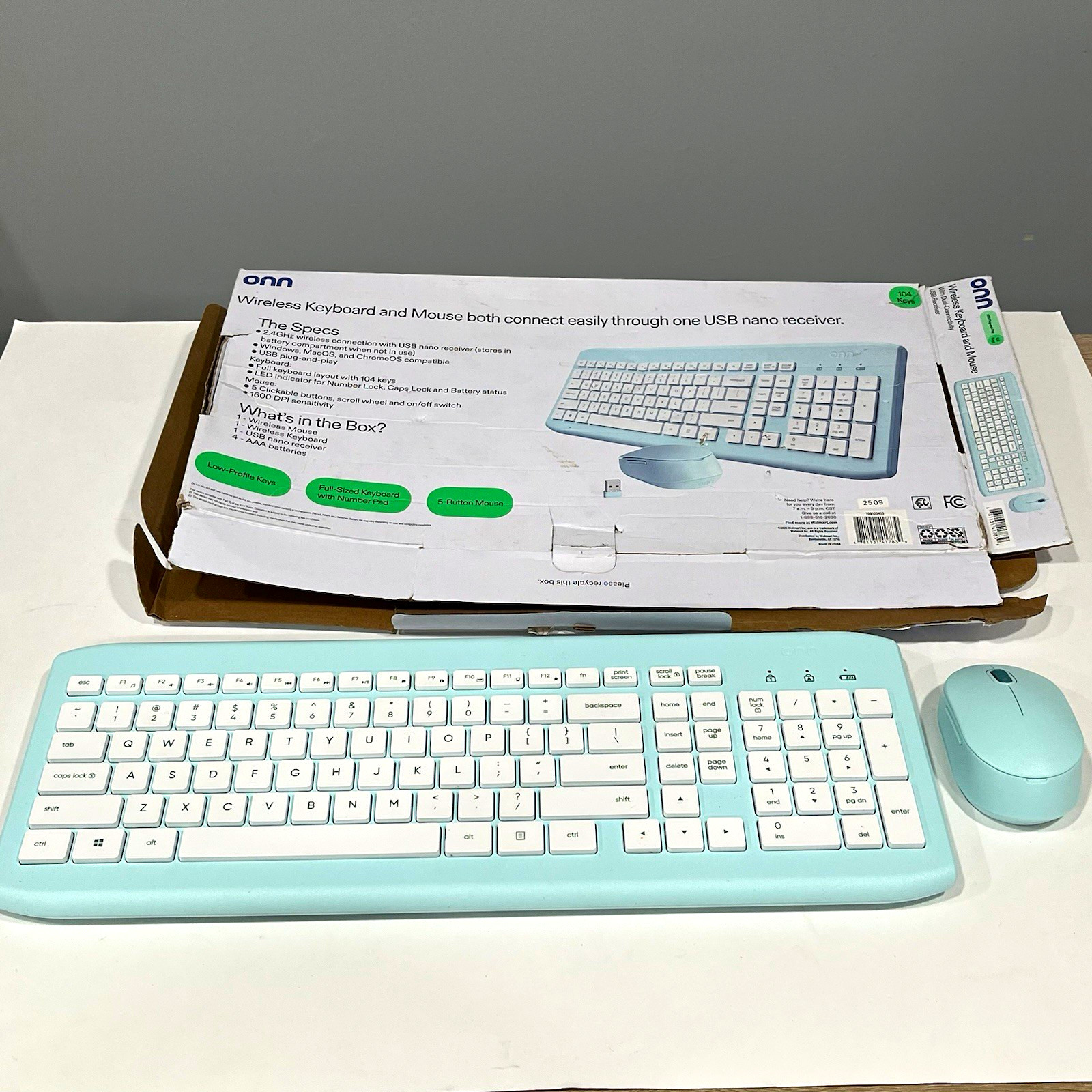 onn. Wireless Keyboard & Mouse Bundle Blue USB Plug & Play Low-Profile 1600 DPI