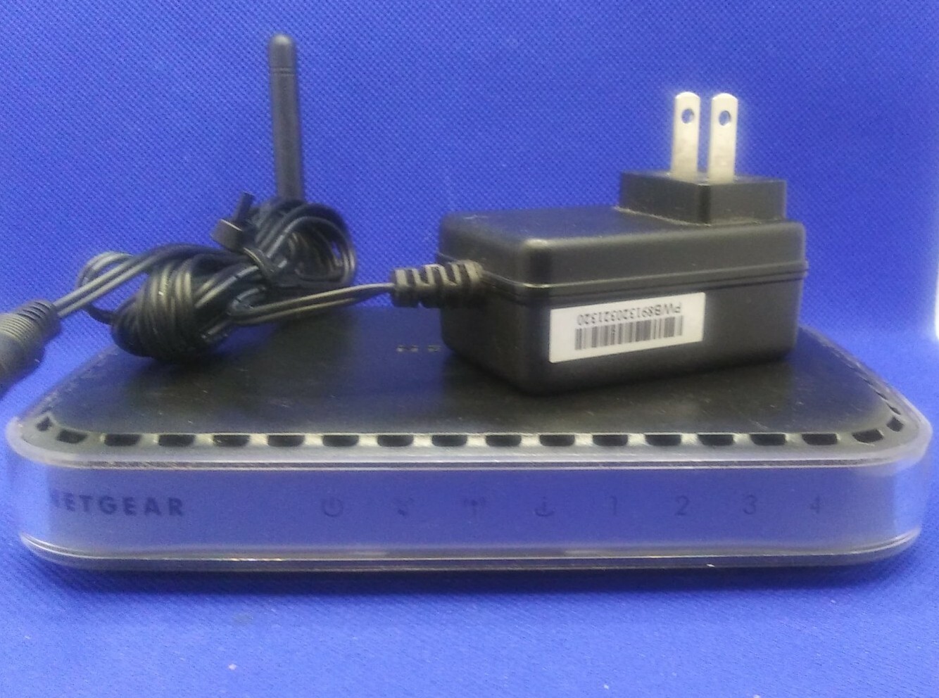 Netgear Wireless-N 150 (4-port) WNR1000v2 Router, Tested Works Great