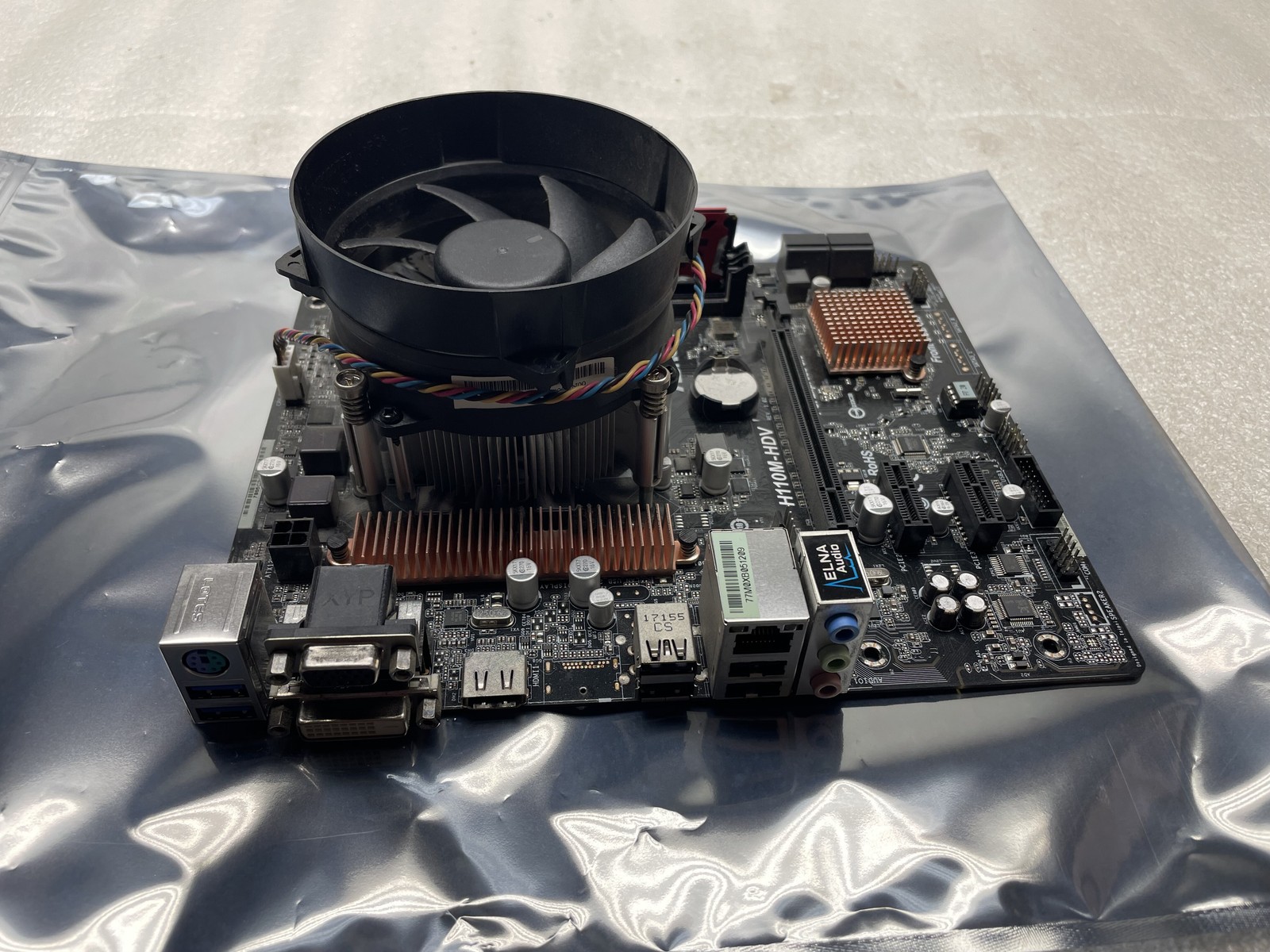 ASRock H110M-HDV mATX Motherboard Core i3-6100 3.7GHz 4GB RAM NO IO SHIELD