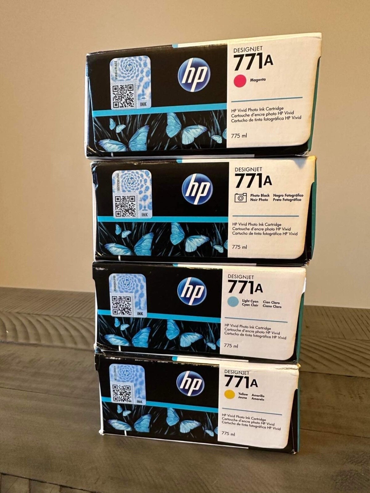Lot of 4 HP 771A Ink Cartridge 775-ml Magenta, Yellow, L ight Cyan, Photo black