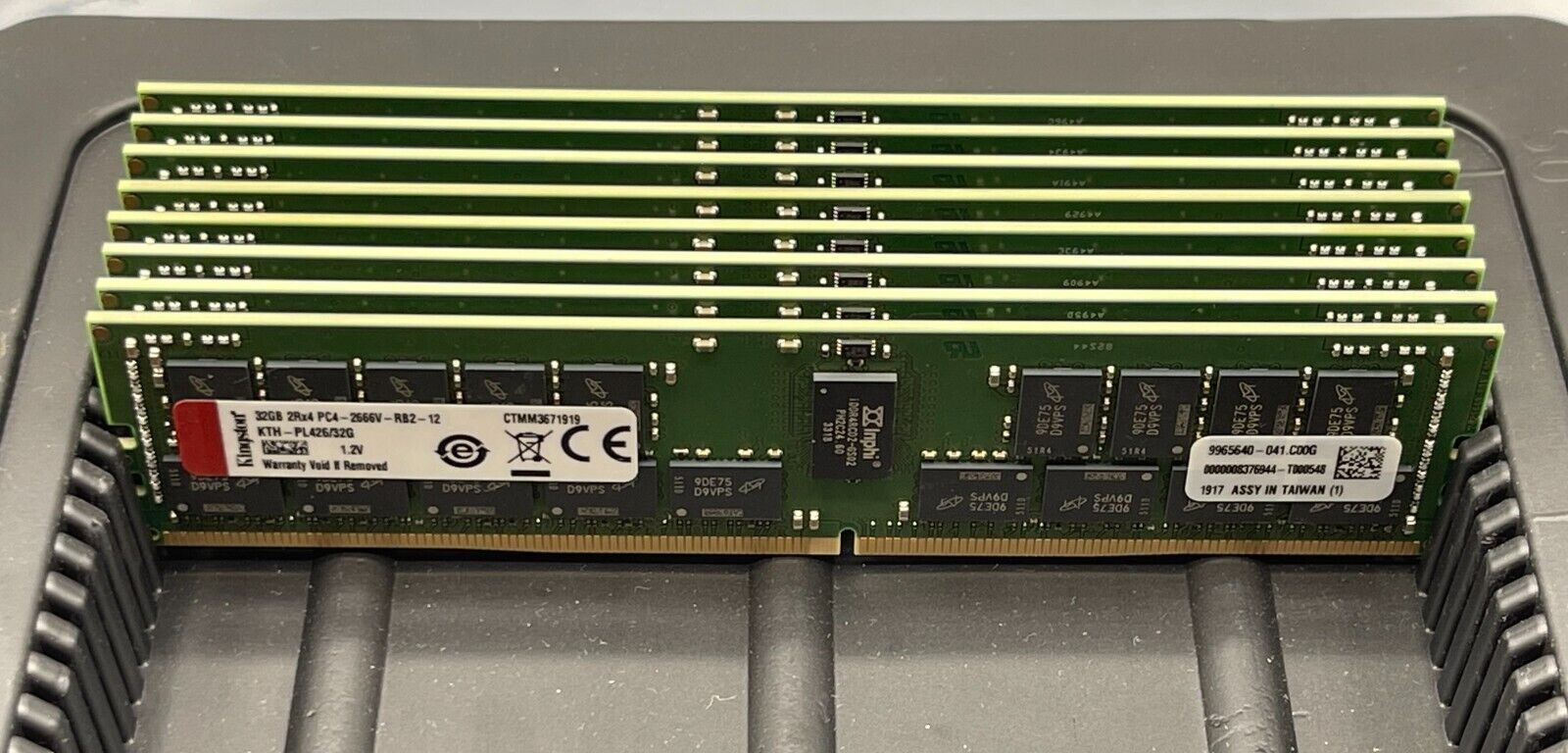 Kingston 32GB ECC Registered DDR4-2666 RAM Memory Module KTH-PL426/32G perfect