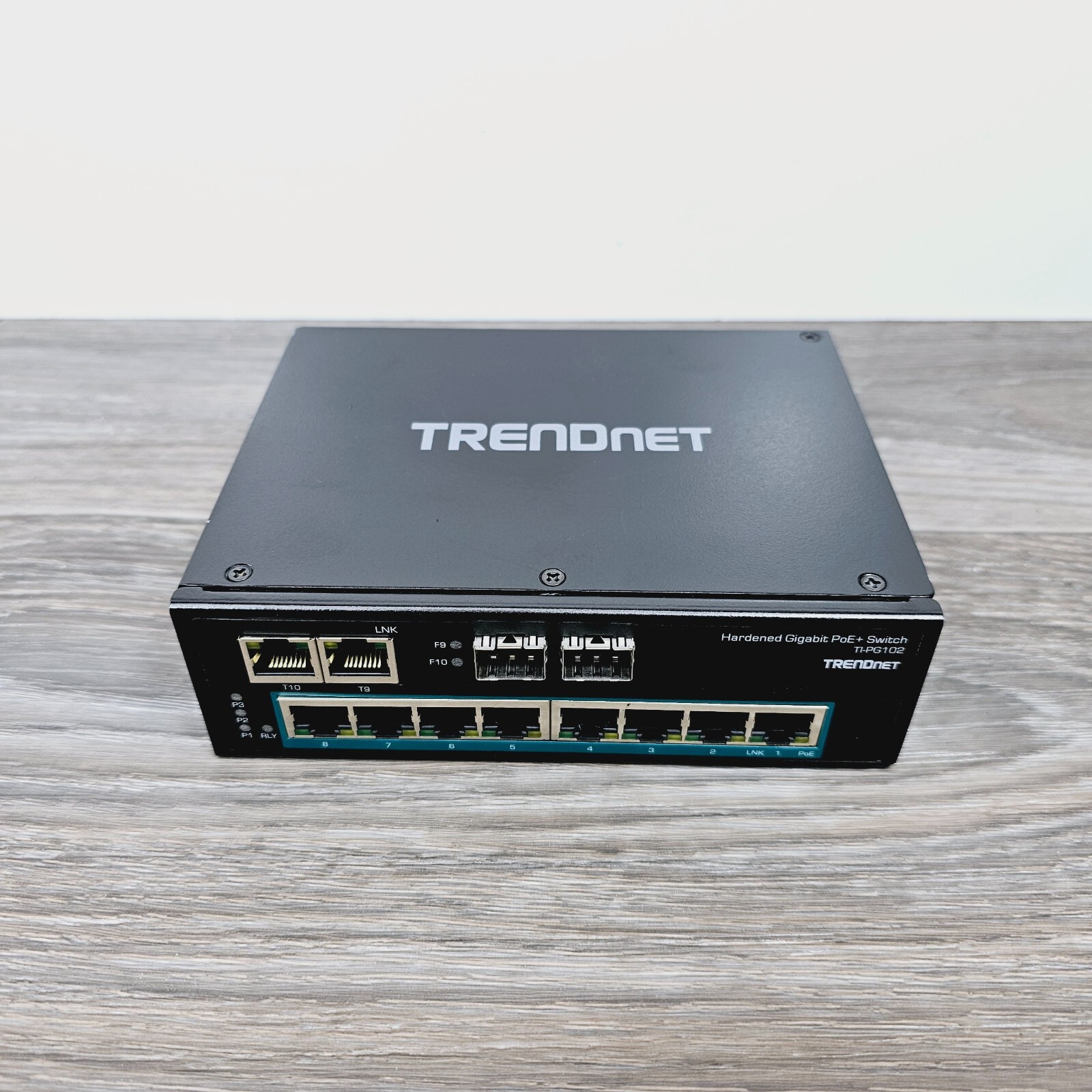 Trendnet TI-PG102 Gigabit Ethernet (10/100/1000) Network Switch - Black
