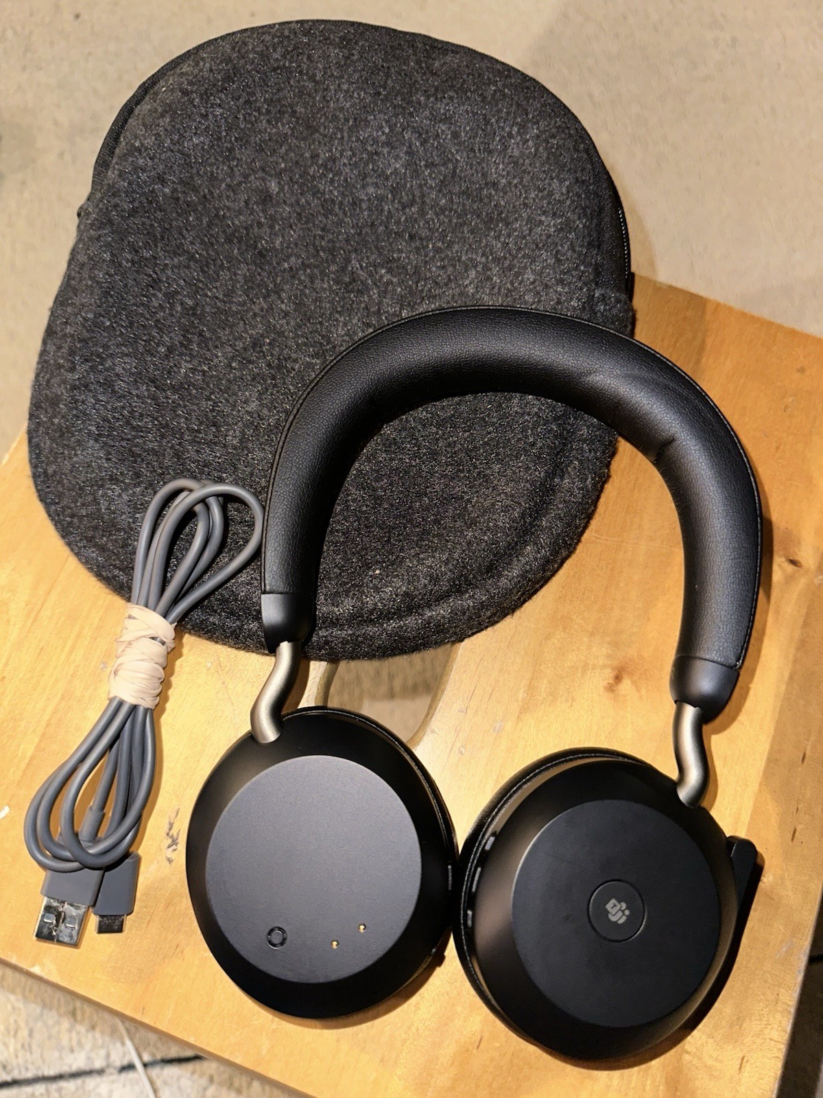 Jabra Evolve2 75 Stereo Wireless Headset - Black (Mic Does Not Work)