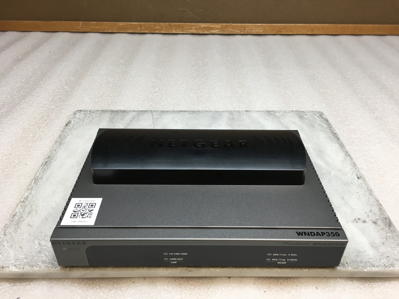Netgear ProSafe WNDAP350 Dual Band Wireless-N-Access Point No Antennas