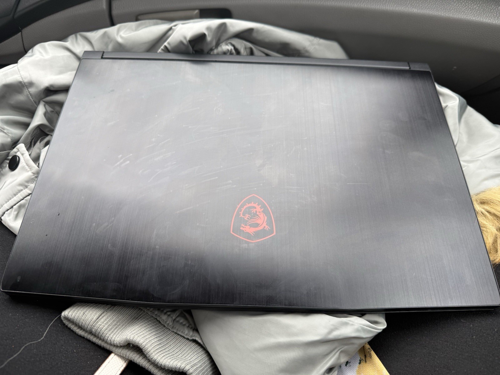 MSI GF63 Thin 15.6'' (512GB SSD Intel Core i5-11400H 2.7GHz 16GB RAM) Gaming...