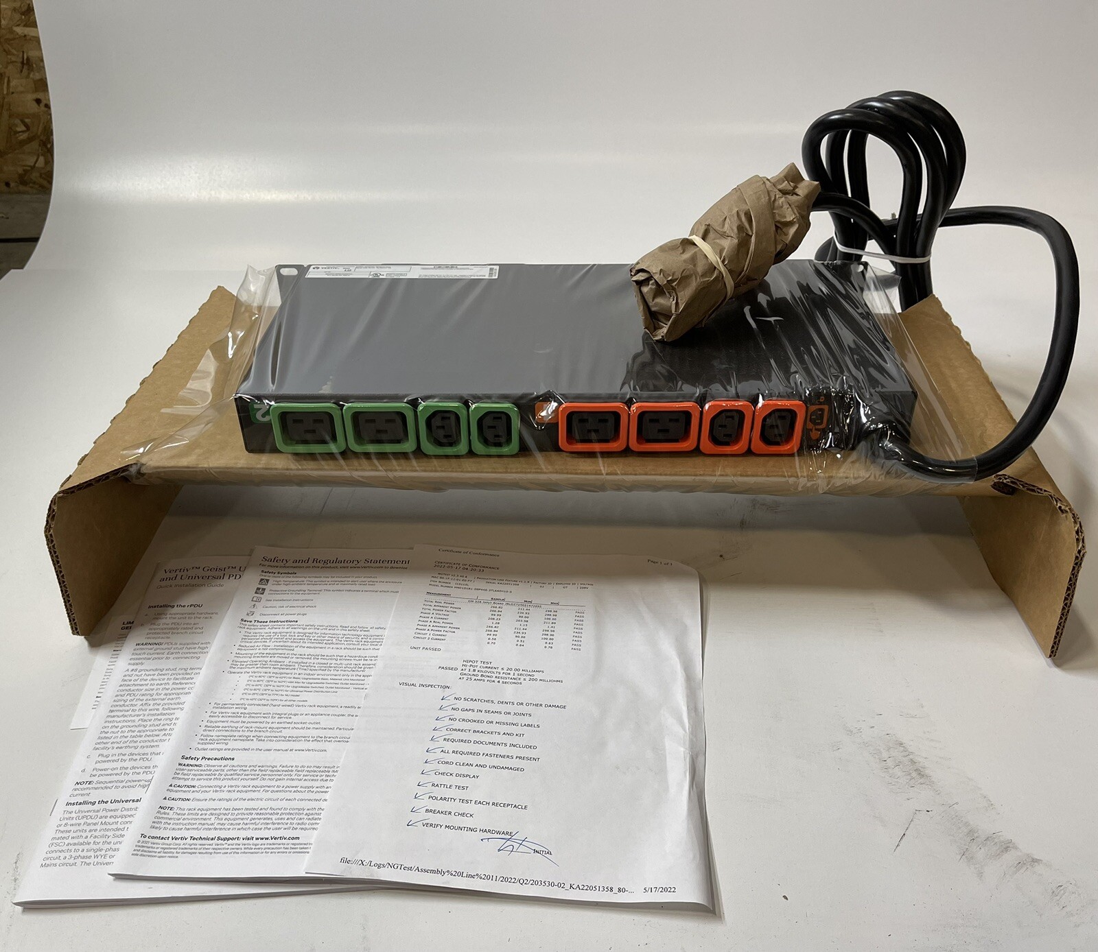Vertiv Geist Power Distribution Unit - 10115L - MN01D11-08P448-3TL6A0H10-S NEW