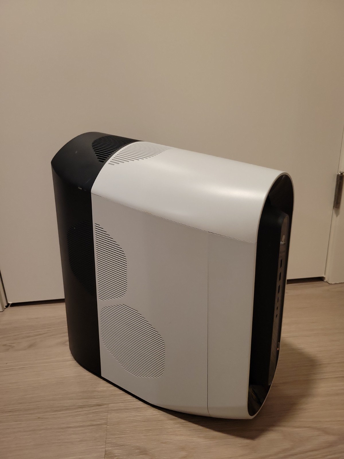Dell Alienware Aurora R10 Case Only BareBone Chassis WHITE