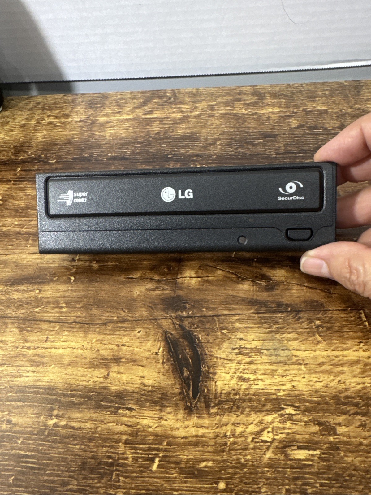 LG GH22NP20