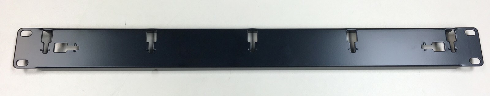 Horizontal Rack Mount Cable Manager without Rings 34-208000