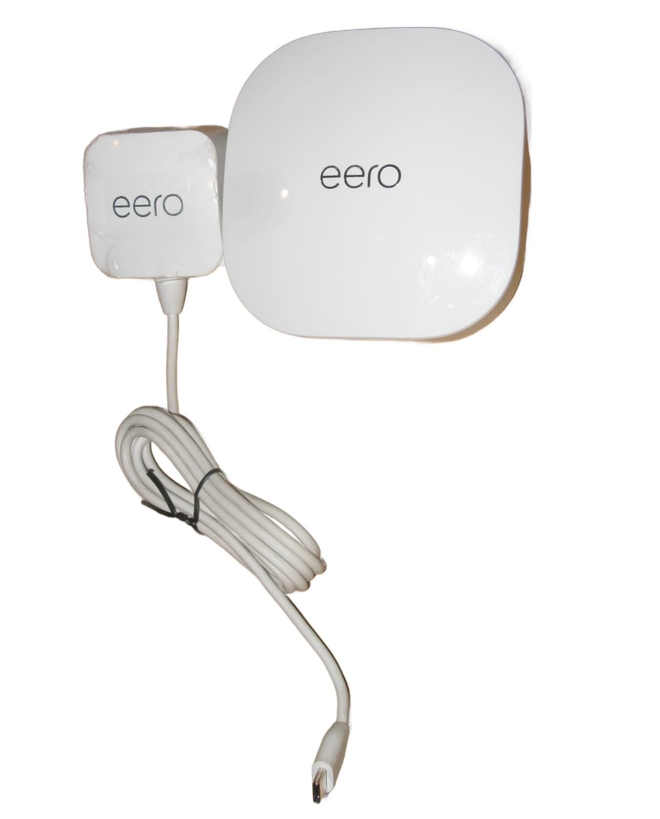 EERO 2nd Generation Tri-Band Mesh Wi-Fi router-J010001- 1,500 Sq Ft New w/o Box