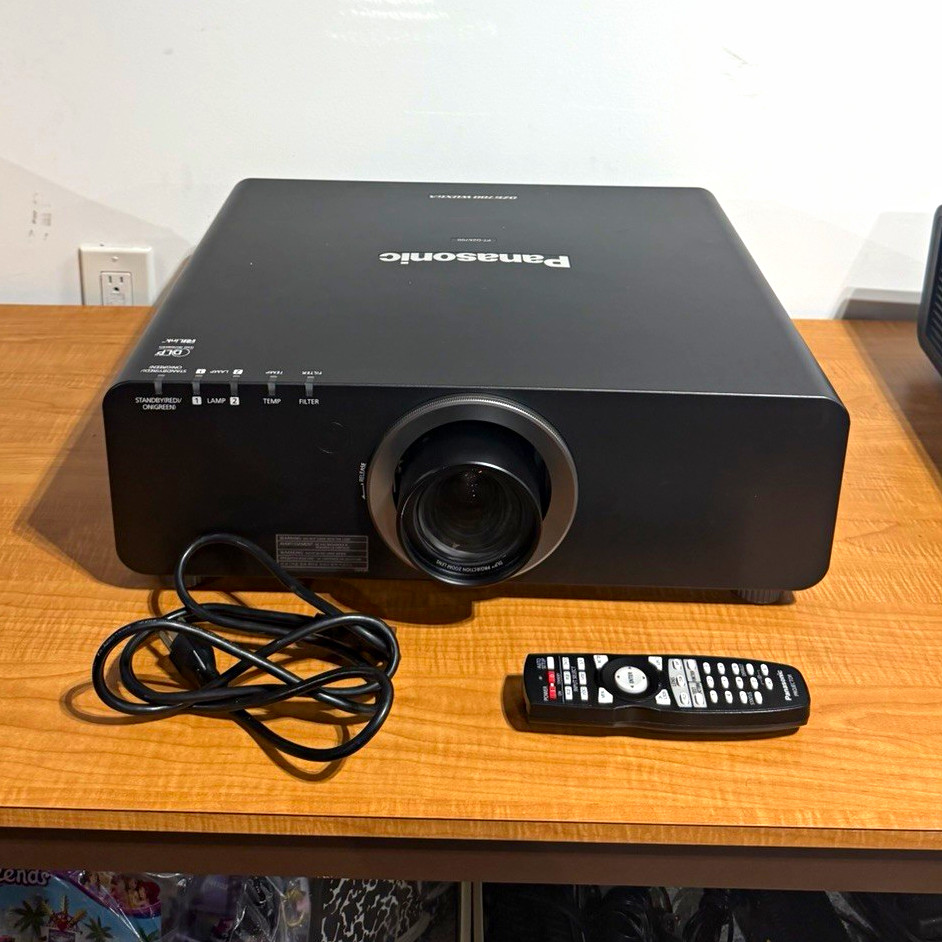 Panasonic PT-DZ6700UL WUXGA DLP Projector 6500 ANSI Lumens w/ Remote, Low Hours