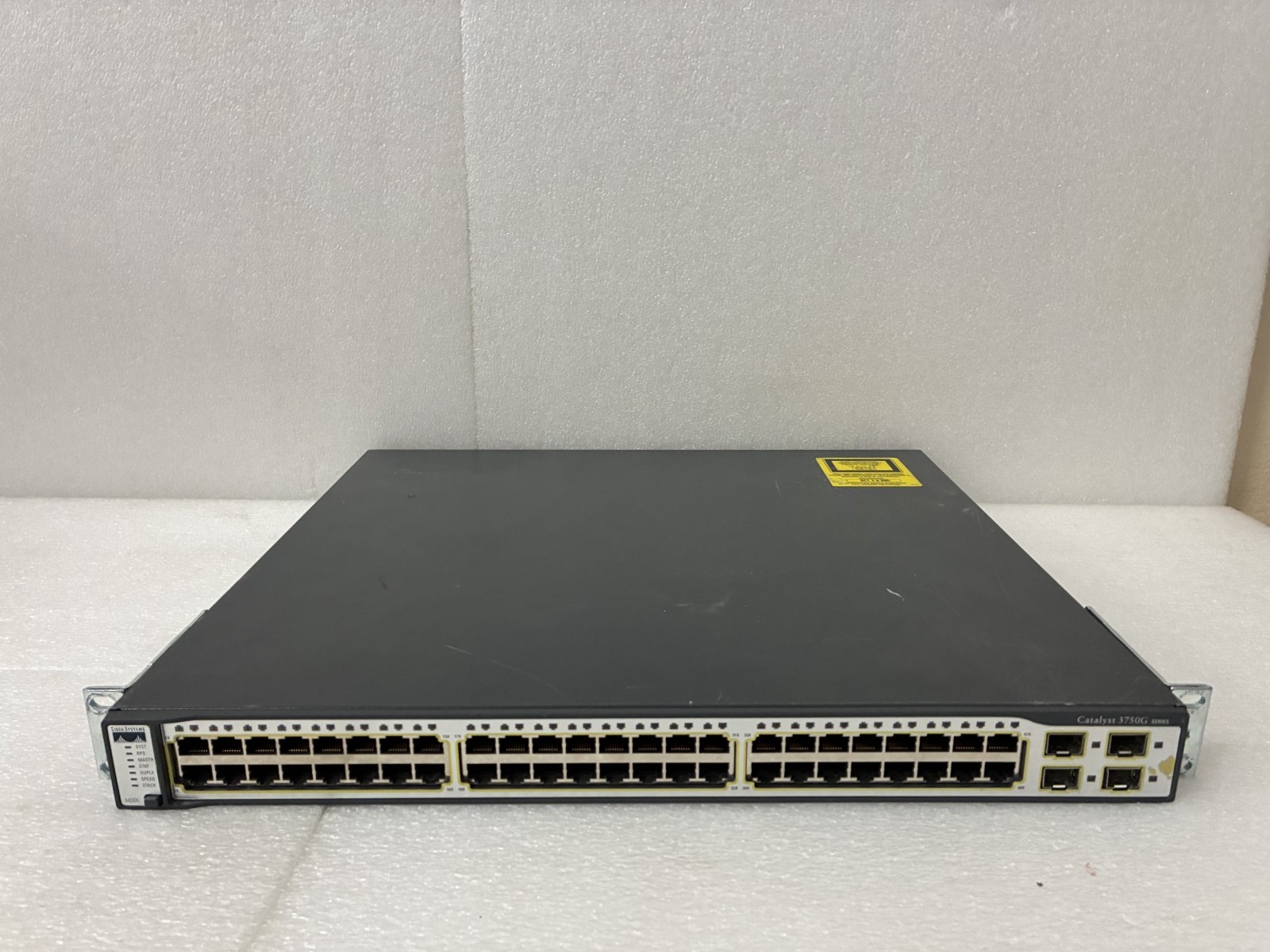 Cisco WS-C3750G-48TS-S 48 GE Ports & 4 x SFP Gigabit Switch