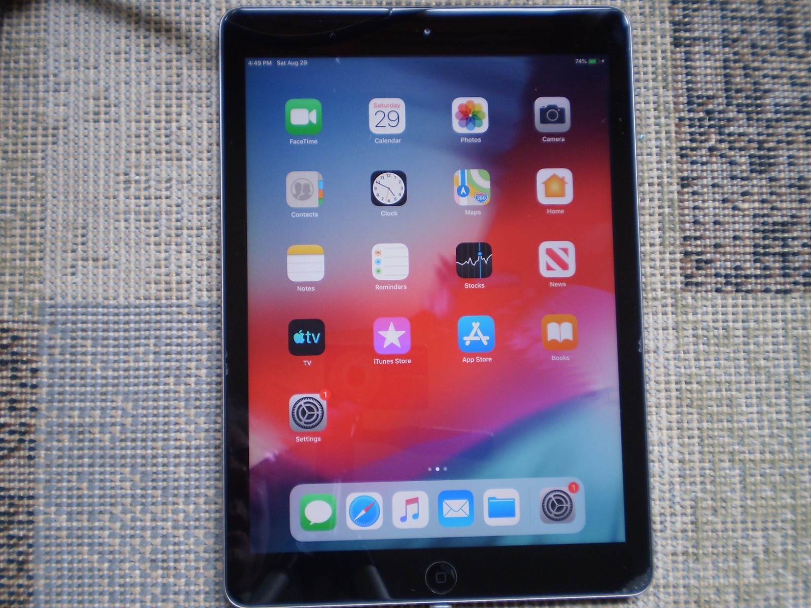 AS-IS Apple iPad Air 1st Gen A1474 16GB Wi-Fi 9.7" MD785LL/A Weak Battery
