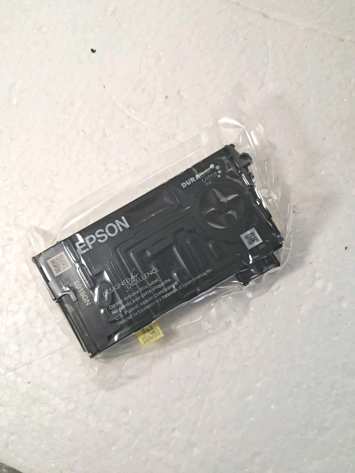 Epson 822 DURABrite Ultra High-Capacity Ink Cartridge - Black Noir - Genuine 