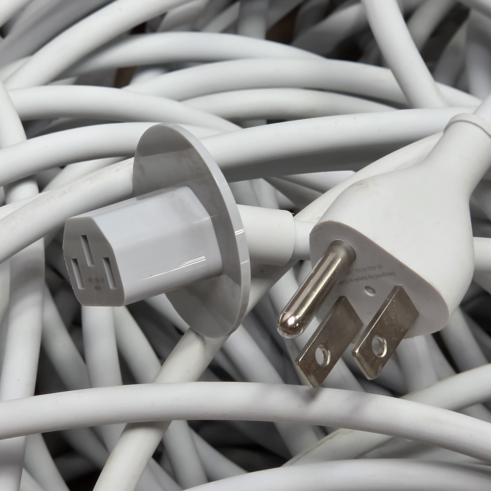 NICE LOT OF 10 - Genuine Apple 125V 6FT Power Cord Cable for iMac 622-0390 White