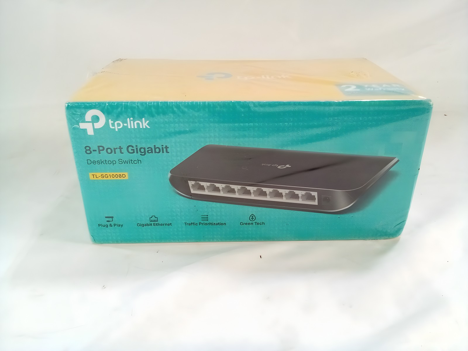TP-Link TL-SG1008D 8-Port Gigabit Unmanaged Desktop Ethernet Switch