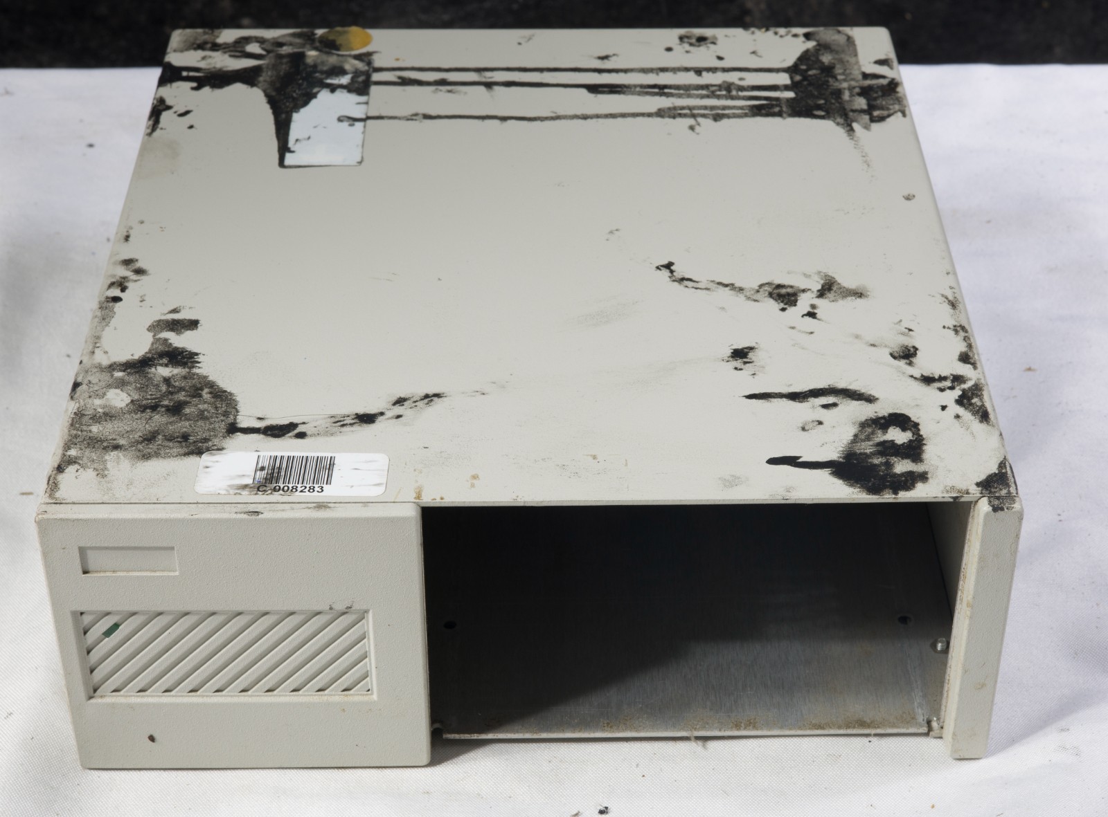 Vintage Empty RARE Systems 5.25" FH SCSI hard drive enclosure DD50 pin
