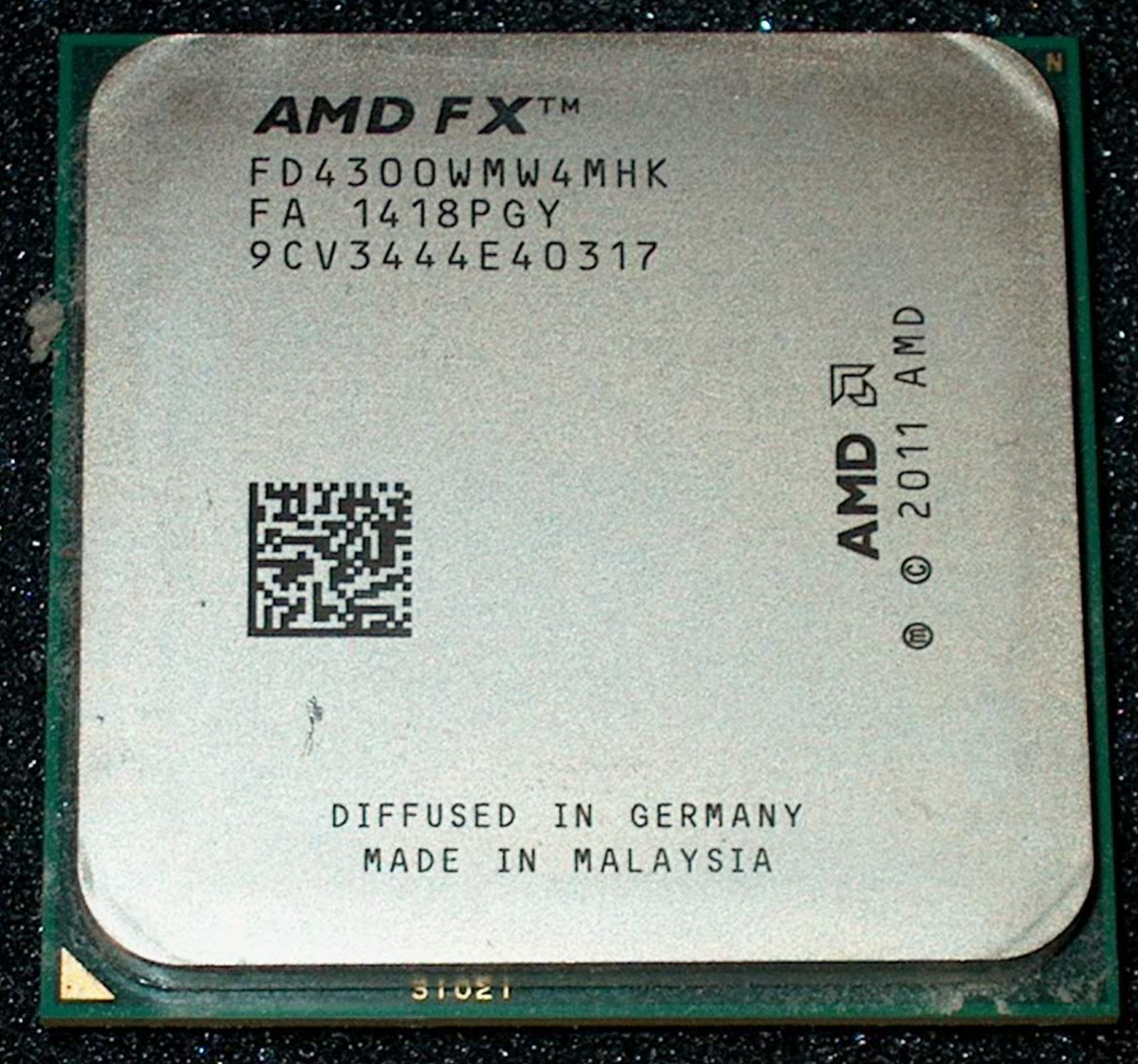 AMD FX-4300  3.8 GHz QUAD-CORE PROCESSOR, FD4300WMW4MHK, AM3+, US SELLER