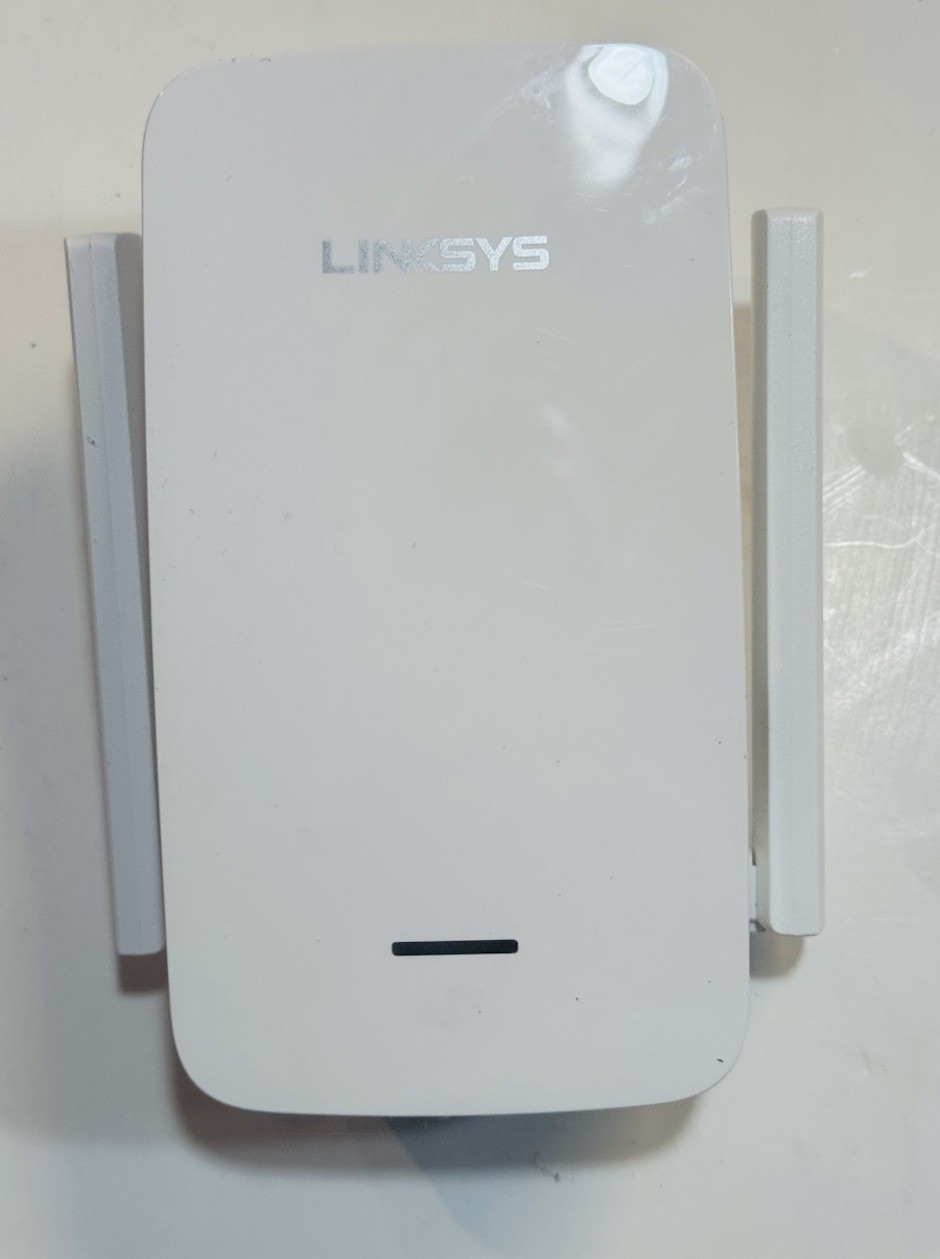 Linksys Model RE6300 V2 Wi-Fi Range Extender