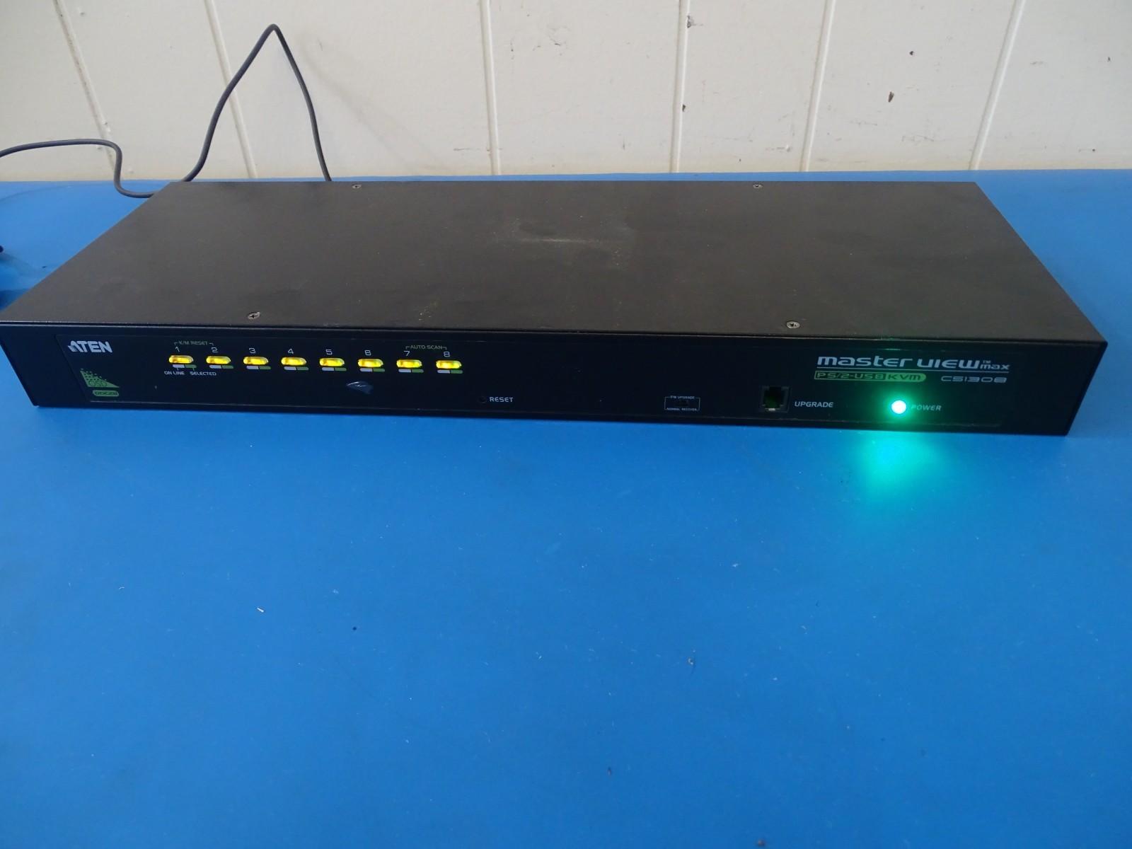 ATEN CS1308 8-Port PS/2-USB KVM Switch Master View Max CS1308KIT OSD