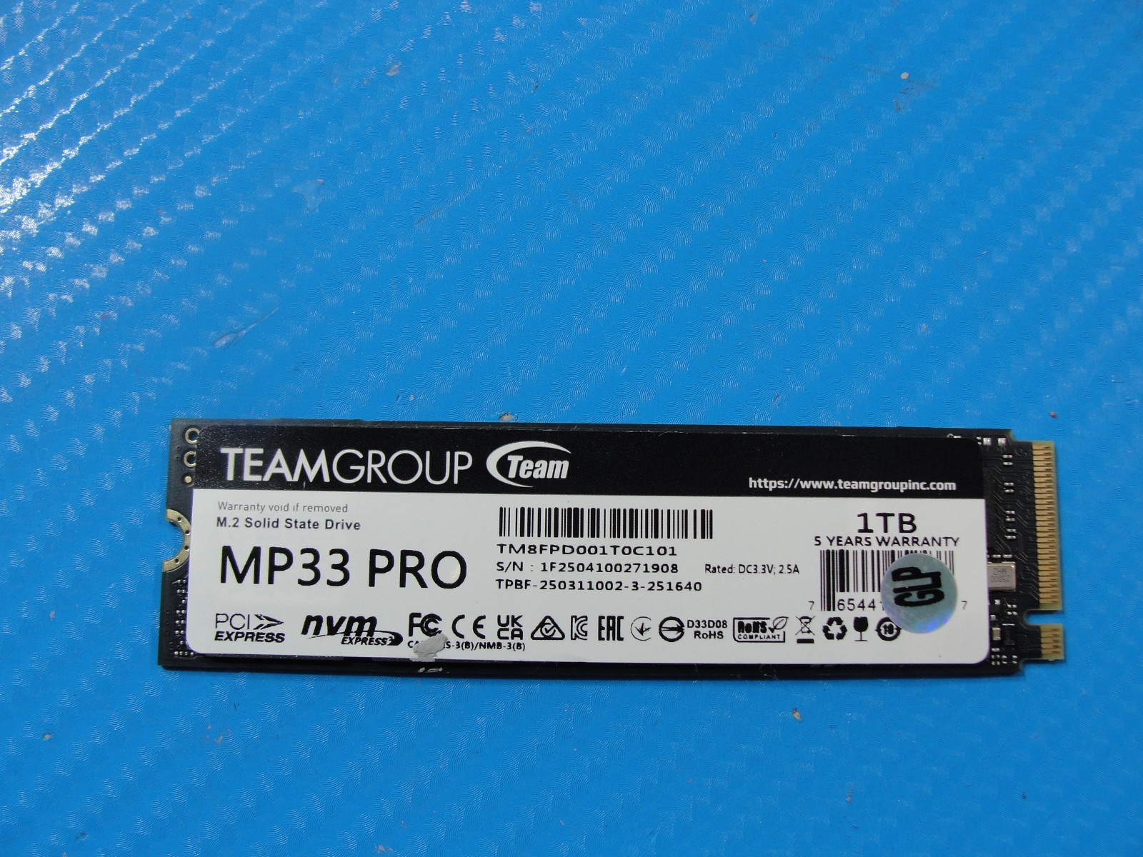 Dell 15 3530 TeamGroup 1TB NVMe M.2 SSD Solid State Drive TM8FPD001T0C101