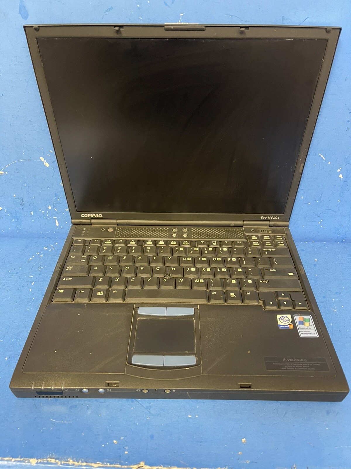 VINTAGE COLLECTIBLE COMPAQ LAPTOP  EVO N610C  PEMTIUM 4 J07M040.00 PP2010
