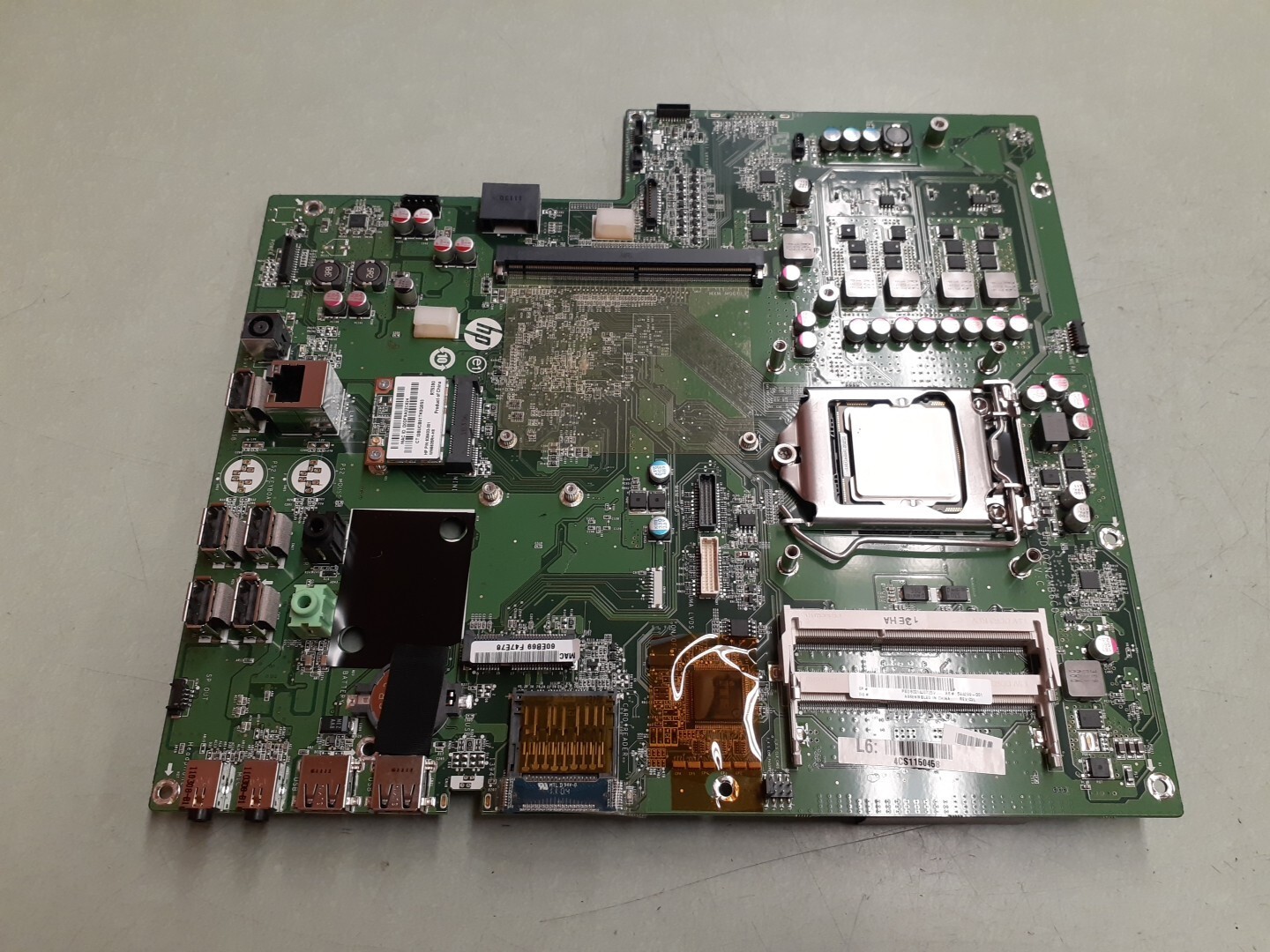 HP 200-5000 DA0ZN2MB6C0 AIO Motherboard 594299-001 REV C3L / SLBUD