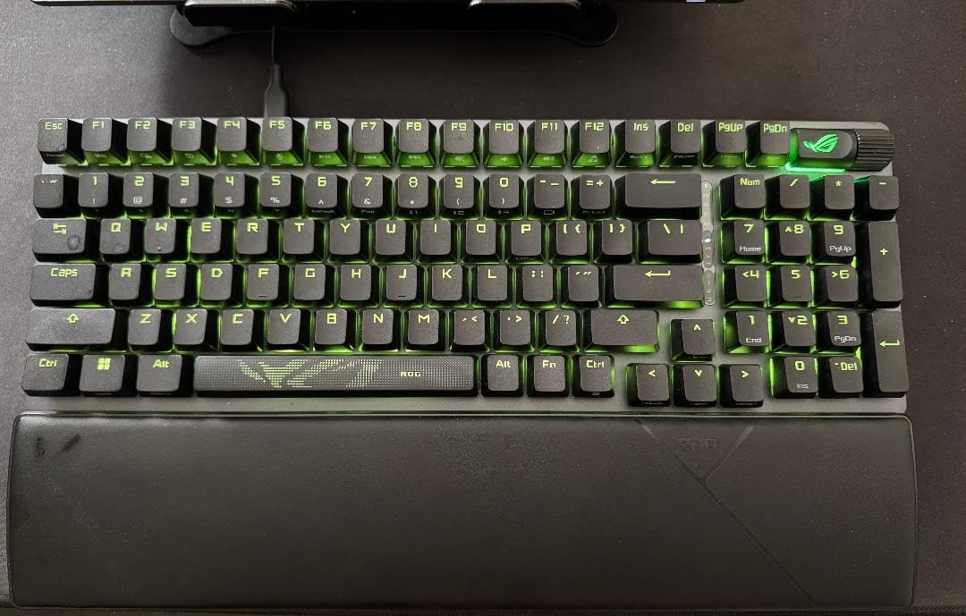 ASUS ROG Strix Scope II 96, Tri-Mode, NX Snow Linear, PBT, RGB, Black