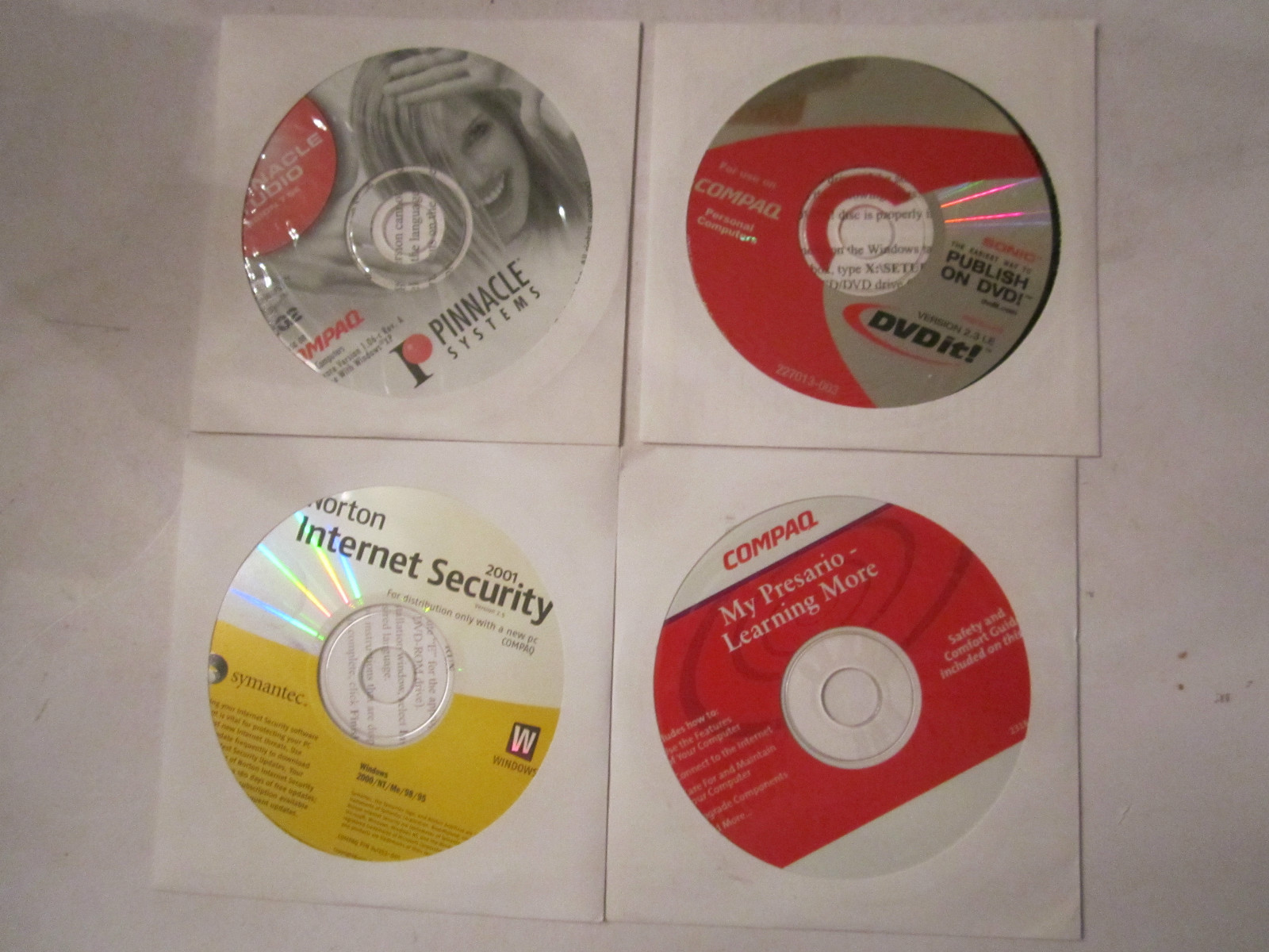 LOT OF 14 SOFTWARE CD - NEW - MICROSOFT, DELL, COMPAQ, PINNACLE & MORE