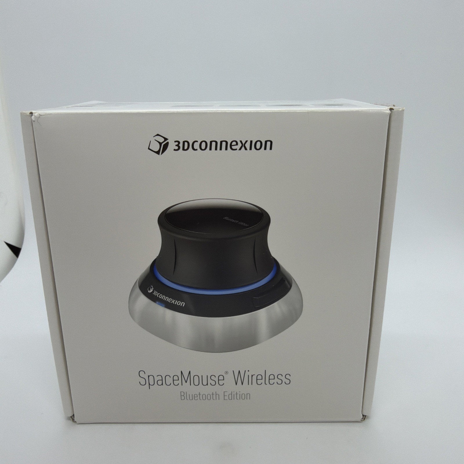 3Dconnexion SpaceMouse Wireless Bluetooth - 3D Mouse for CAD, 3D Design, Enginee