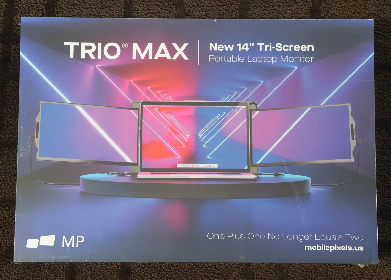NEW Mobile Pixels Trio Max 14" Portable Laptop Monitor Extender Tri-Screen HD