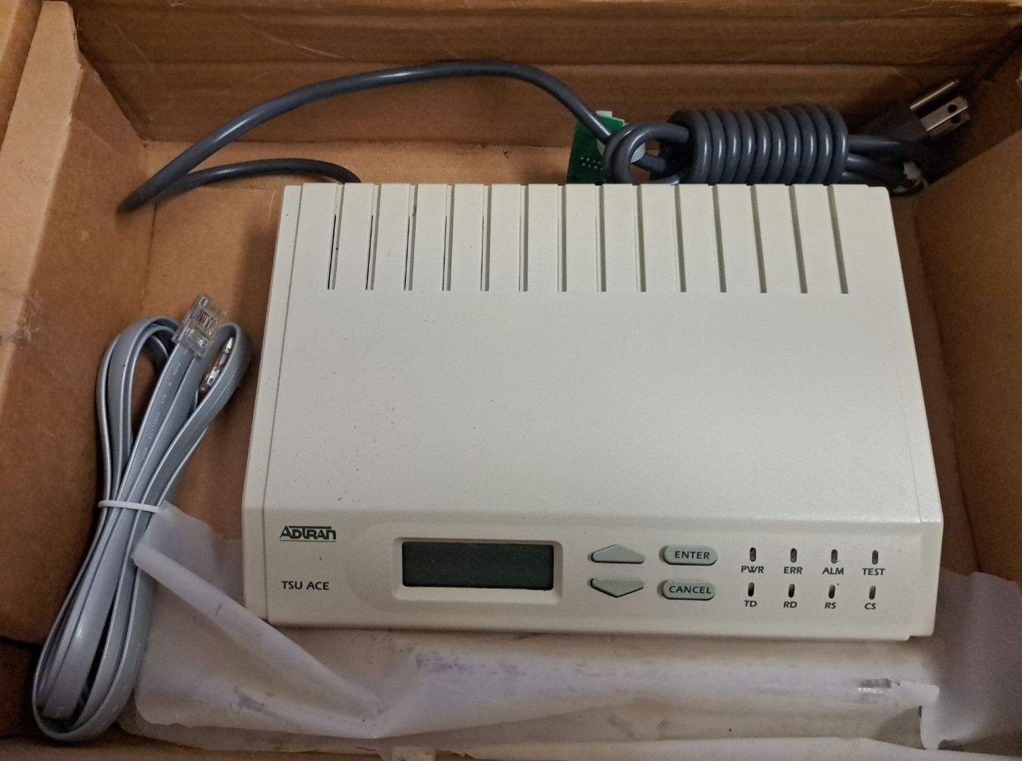 Adtran TSU ACE Single-Port Network Unit T1/FT1 DSU/CSU with V.35 DTE 1200295L1