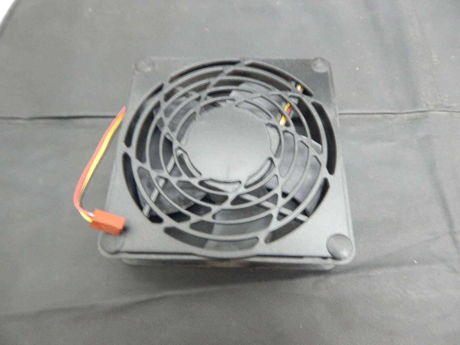 COMAIR ROTRON 032856 MC48BOX MUFFIN FAN W/ COVER 48VDC 0.18A 8.4W 4.75X4.75X1.3"