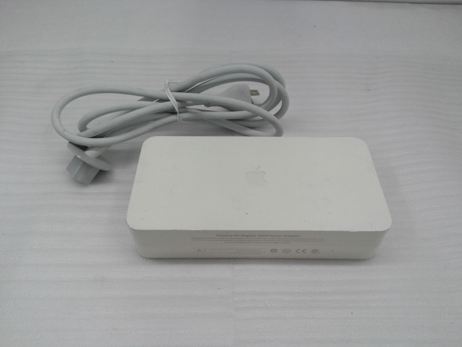 Genuine Apple A1098 Cinema HD Display 150W AC Power Adapter W/ power cord