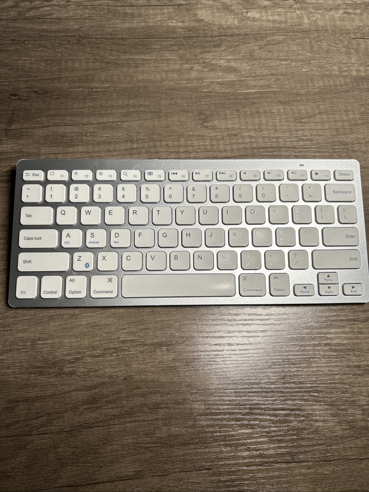 Anker Ultra Compact Bluetooth Keyboard A7726 Gray/White
