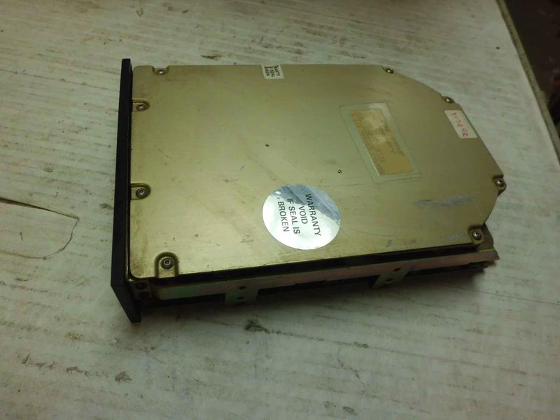 3425 miniscribe 20MB mfm hard drive half height ST412/506 5.25