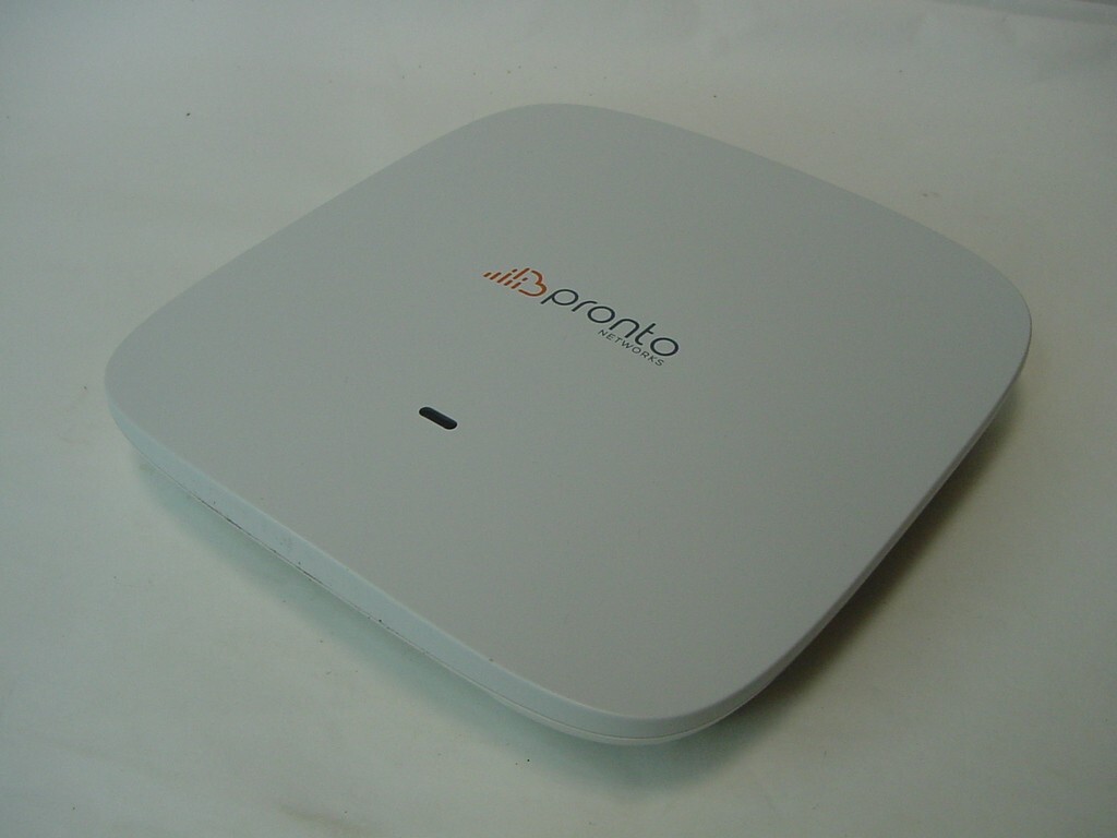 PRONTO NETWORKS CLOUD MANAGED 802.3AF POE, 1X GIGABIT LAN PC26-W6-MT-48C