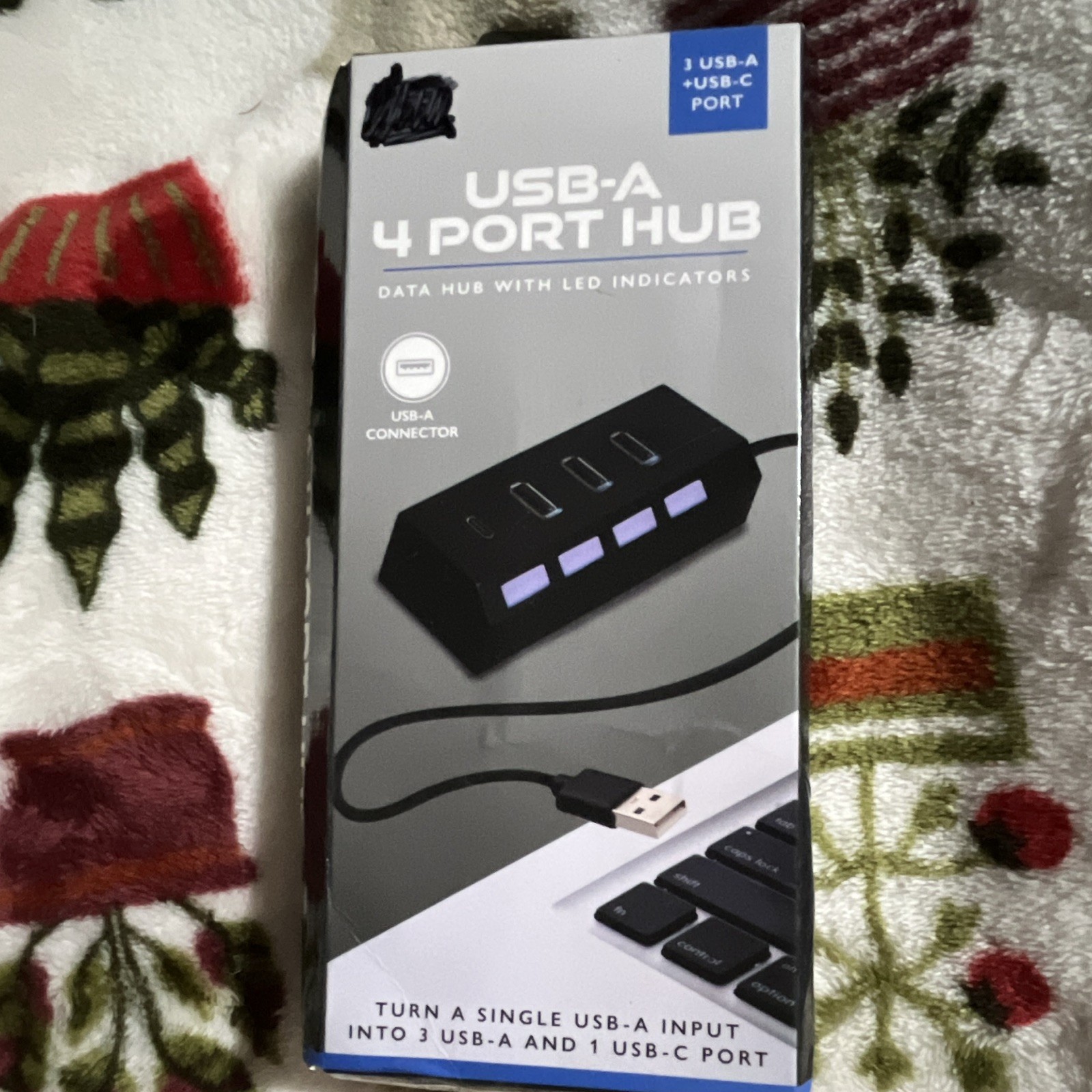 Electronic Necessities 4-Port USB Hub 3x USB-A + USB-C LED 19.7in Black
